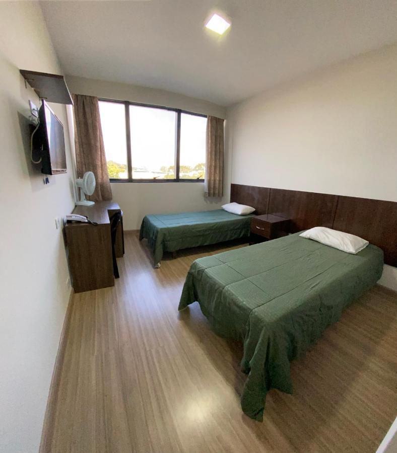 Hotel Itamaraty Куритиба Екстериор снимка