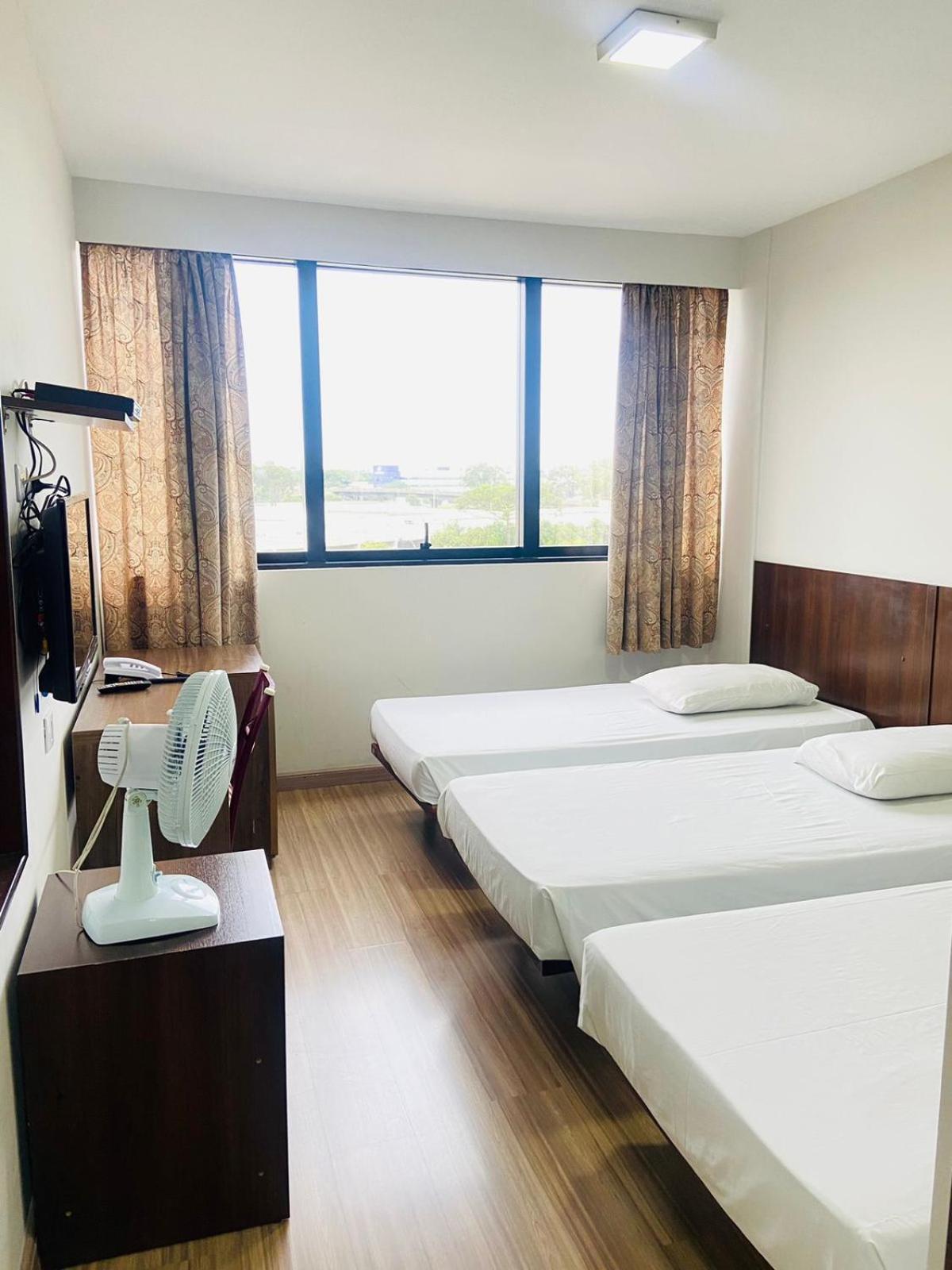 Hotel Itamaraty Куритиба Екстериор снимка