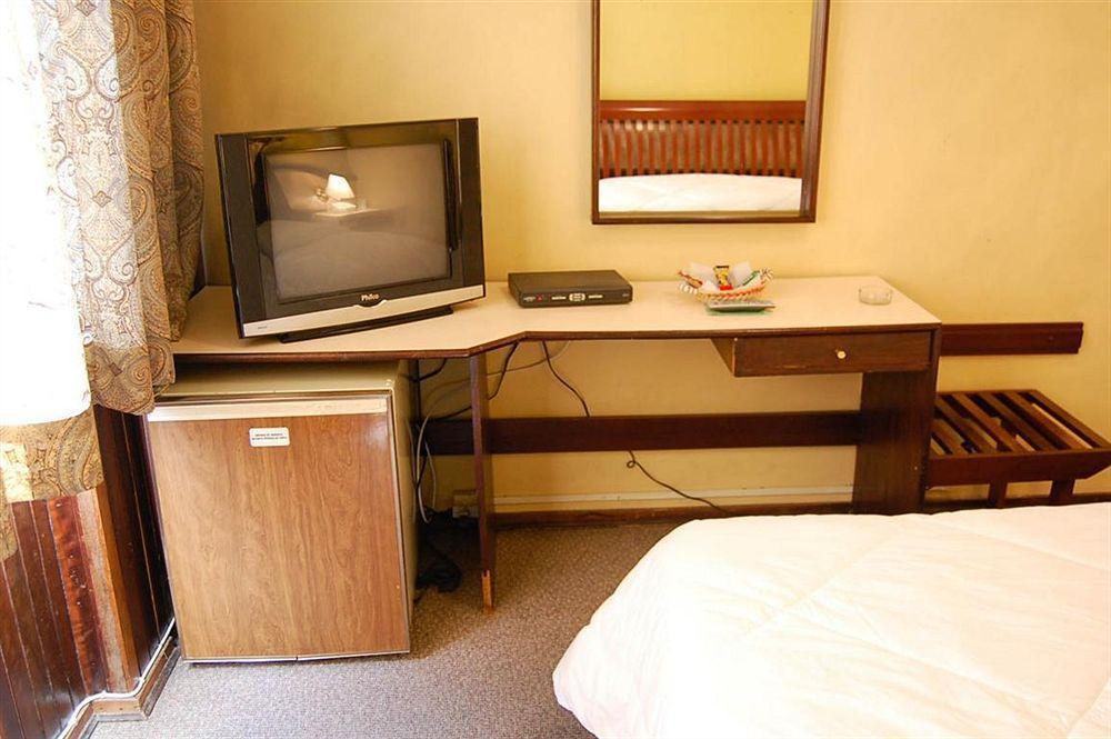 Hotel Itamaraty Куритиба Екстериор снимка