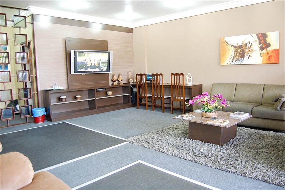 Hotel Itamaraty Куритиба Екстериор снимка