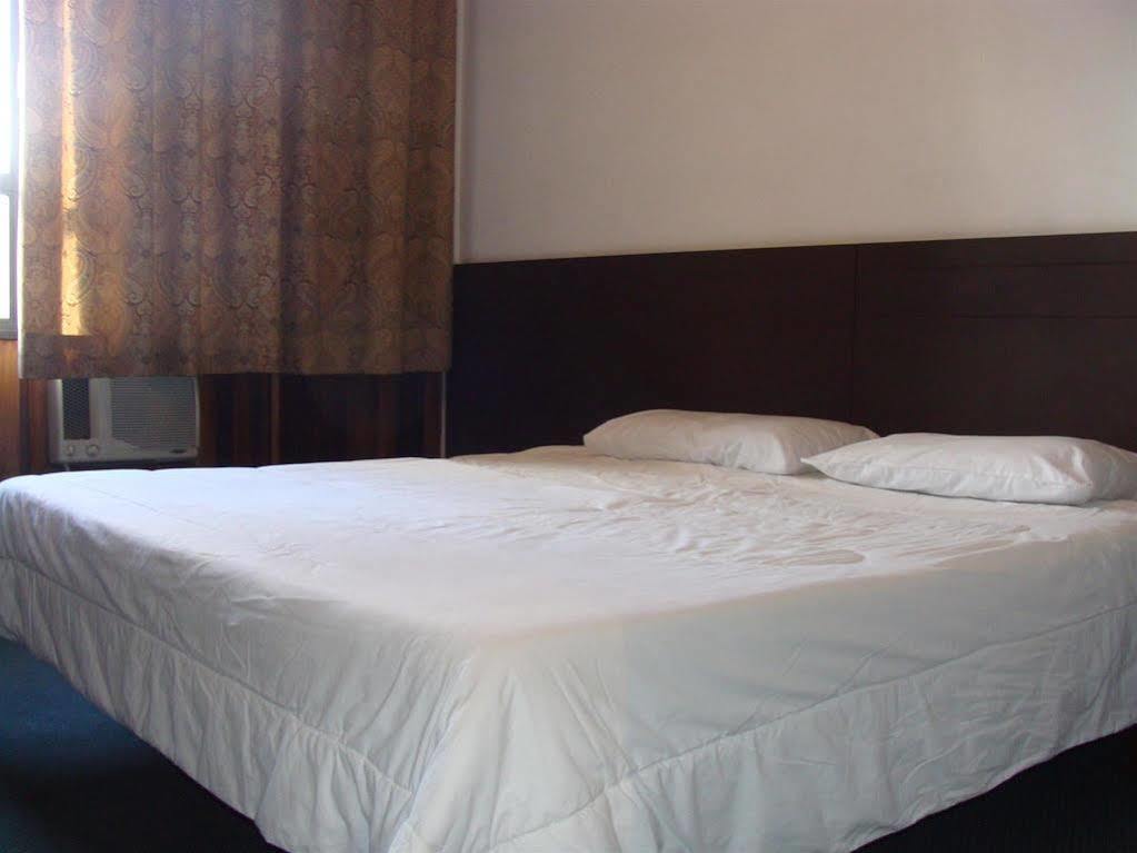 Hotel Itamaraty Куритиба Екстериор снимка