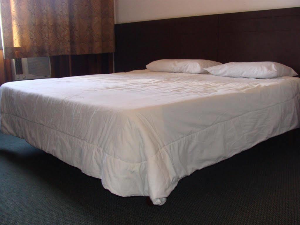 Hotel Itamaraty Куритиба Екстериор снимка